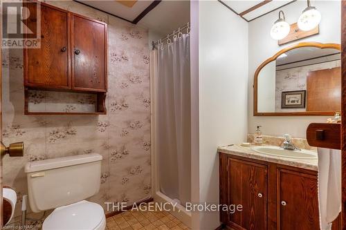 19 Verne Avenue, Welland (772 - Broadway), ON - Indoor Photo Showing Bathroom