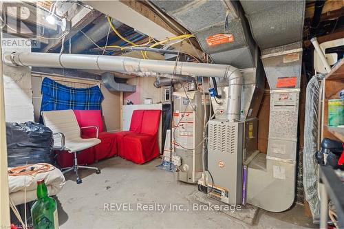 5707 Brookfield Avenue, Niagara Falls (215 - Hospital), ON - Indoor Photo Showing Basement