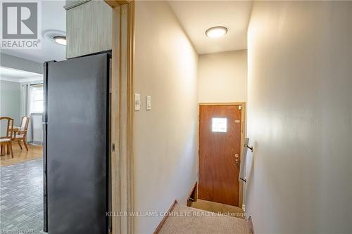 3 Grove Avenue, St. Catharines (455 - Secord Woods), ON - Indoor Photo Showing Other Room