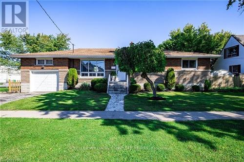 3 Grove Avenue, St. Catharines (455 - Secord Woods), ON - Outdoor