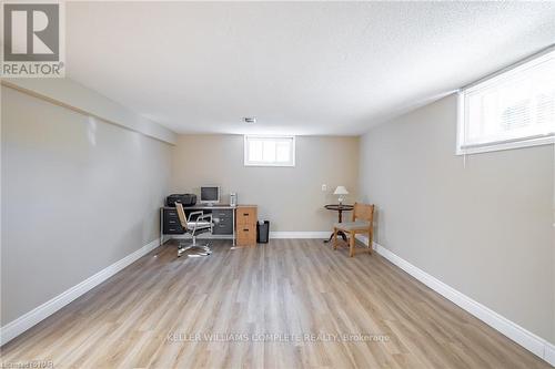 3 Grove Avenue, St. Catharines (455 - Secord Woods), ON - Indoor