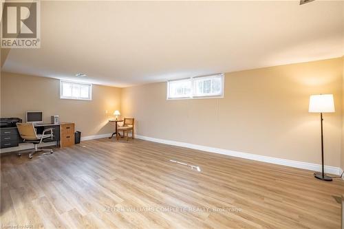 3 Grove Avenue, St. Catharines (455 - Secord Woods), ON - Indoor