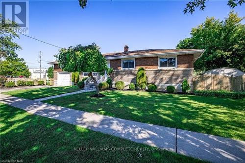 3 Grove Avenue, St. Catharines (455 - Secord Woods), ON - Outdoor