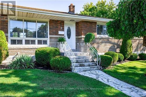 3 Grove Avenue, St. Catharines (455 - Secord Woods), ON - Outdoor