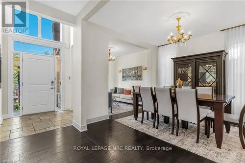 14 Tuscany Court, St. Catharines (453 - Grapeview), ON - Indoor Photo Showing Dining Room