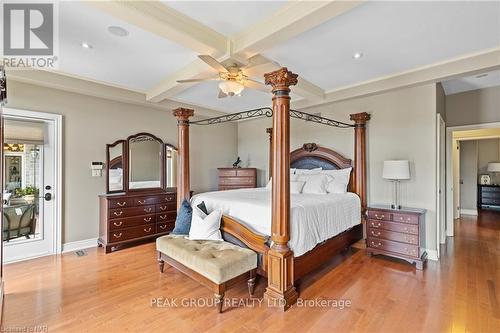 63 Tanbark Road, Niagara-On-The-Lake (105 - St. Davids), ON - Indoor Photo Showing Bedroom