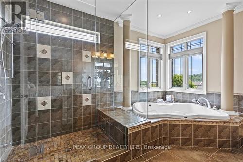 63 Tanbark Road, Niagara-On-The-Lake (105 - St. Davids), ON - Indoor Photo Showing Bathroom