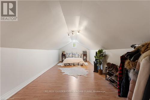 28 Elberta Street, St. Catharines (445 - Facer), ON - Indoor Photo Showing Other Room