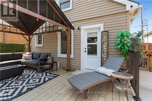 28 Elberta Street, St. Catharines (445 - Facer), ON - Outdoor With Deck Patio Veranda With Exterior