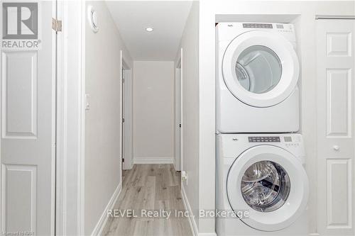 293 Four Mile Creek Road, Niagara-On-The-Lake (105 - St. Davids), ON - Indoor Photo Showing Laundry Room