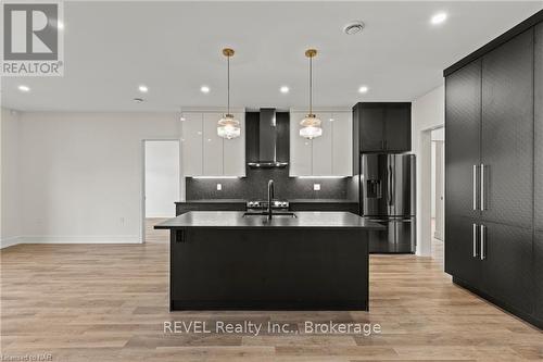 97 Port Robinson Road, Pelham (662 - Fonthill), ON - Indoor Photo Showing Kitchen With Upgraded Kitchen