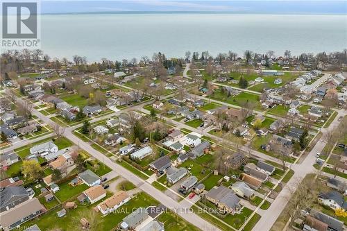 3815 Mathewson Avenue, Fort Erie (337 - Crystal Beach), ON - Outdoor With Body Of Water With View