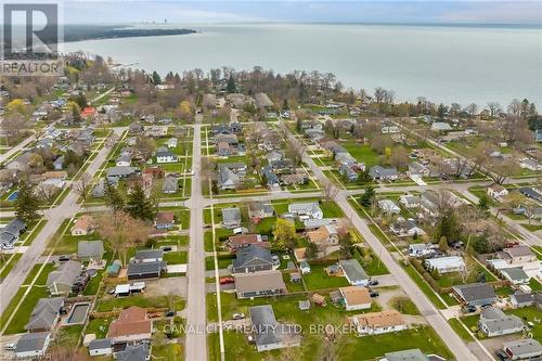 3815 Mathewson Avenue, Fort Erie (337 - Crystal Beach), ON - Outdoor With Body Of Water With View