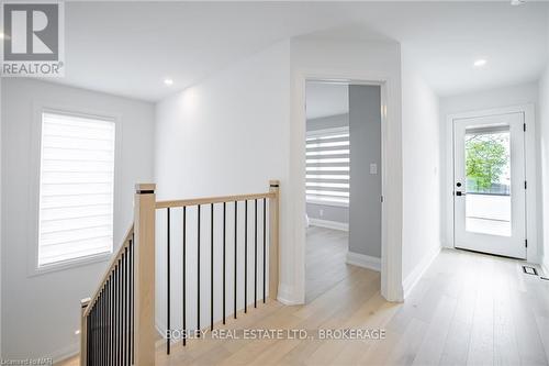 3709 Ryan Avenue, Fort Erie (337 - Crystal Beach), ON - Indoor Photo Showing Other Room