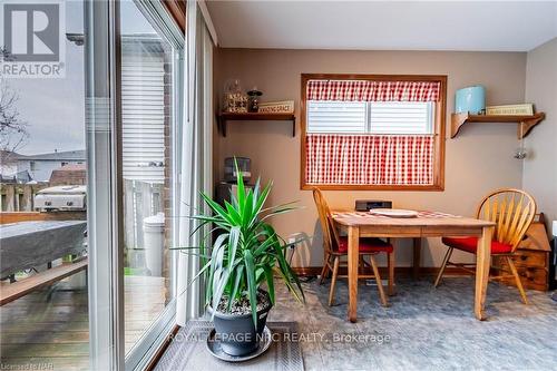 19 Windle Village Crescent, Thorold (556 - Allanburg/Thorold South), ON - Indoor Photo Showing Dining Room