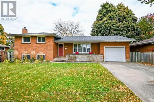 16 Royal Manor Drive, St. Catharines (444 - Carlton/Bunting), ON - Outdoor