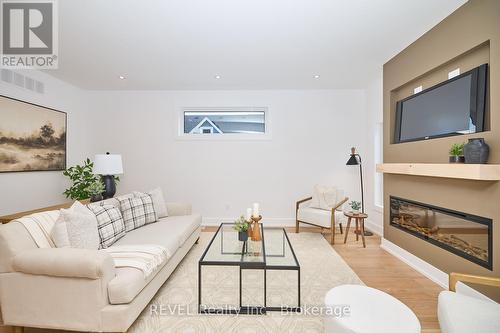 3459 East Main Street, Fort Erie (328 - Stevensville), ON - Indoor Photo Showing Living Room With Fireplace