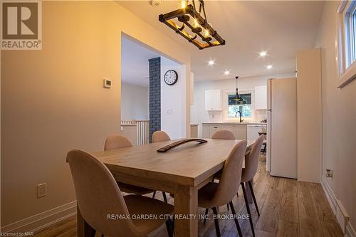 56 Chaplin Avenue, St. Catharines (451 - Downtown), ON - Indoor Photo Showing Dining Room