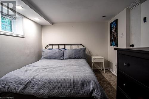 56 Chaplin Avenue, St. Catharines (451 - Downtown), ON - Indoor Photo Showing Bedroom