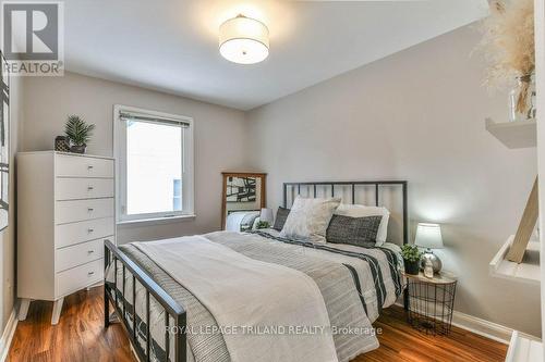 201 Elliott Street, London, ON - Indoor Photo Showing Bedroom