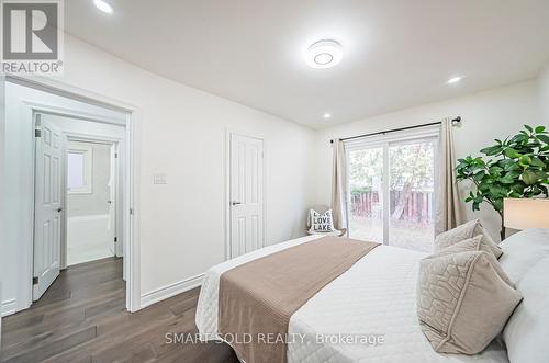 47 Rockport Crescent, Richmond Hill, ON - Indoor Photo Showing Bedroom