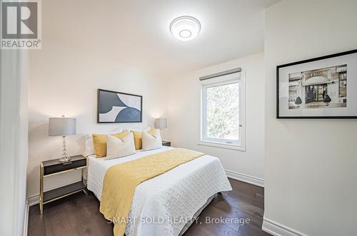 47 Rockport Crescent, Richmond Hill, ON - Indoor Photo Showing Bedroom