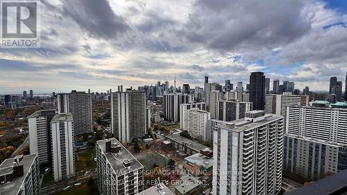 3418 - 585 Bloor Street E, Toronto, ON - Outdoor With View