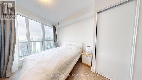 3418 - 585 Bloor Street E, Toronto, ON - Indoor Photo Showing Bedroom