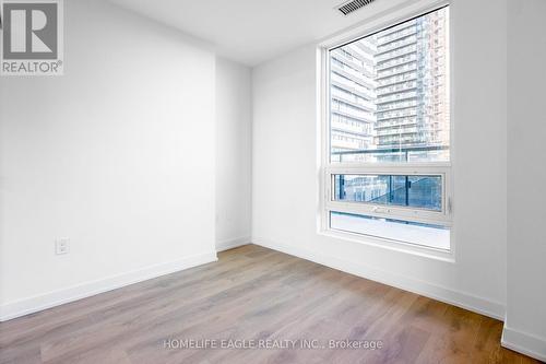 705 N - 117 Broadway Avenue, Toronto, ON - Indoor Photo Showing Other Room