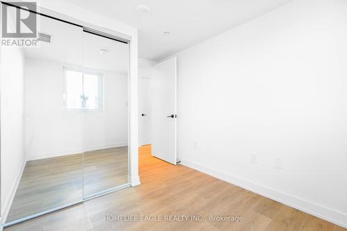 705 N - 117 Broadway Avenue, Toronto, ON - Indoor Photo Showing Other Room