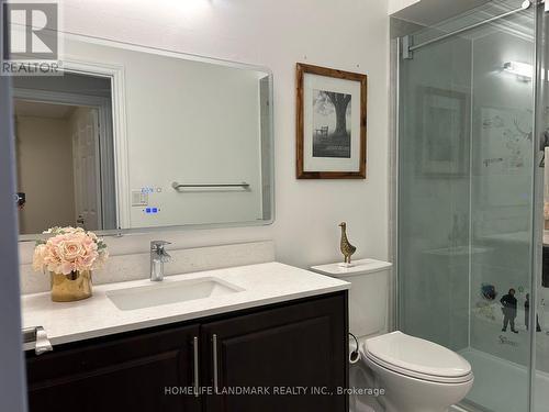 17 Macadam Road, Markham, ON - Indoor Photo Showing Bathroom