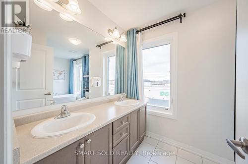 46 Sissons Way, Markham, ON - Indoor Photo Showing Bathroom