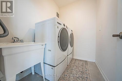 46 Sissons Way, Markham, ON - Indoor Photo Showing Laundry Room