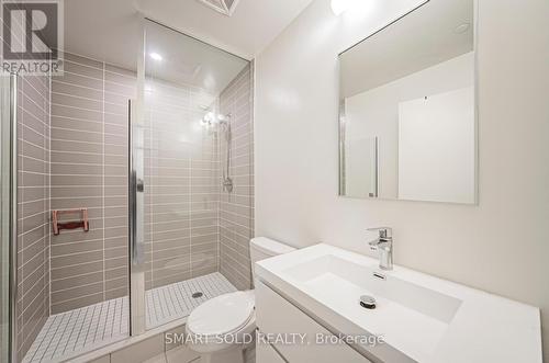 504 - 38 Simcoe Promenade, Markham, ON - Indoor Photo Showing Bathroom