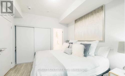 2716 - 4055 Parkside Village Drive, Mississauga, ON - Indoor Photo Showing Bedroom