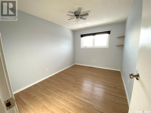 233 Lorne Street W, Swift Current, SK - Indoor Photo Showing Other Room