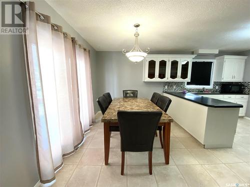 233 Lorne Street W, Swift Current, SK - Indoor Photo Showing Dining Room