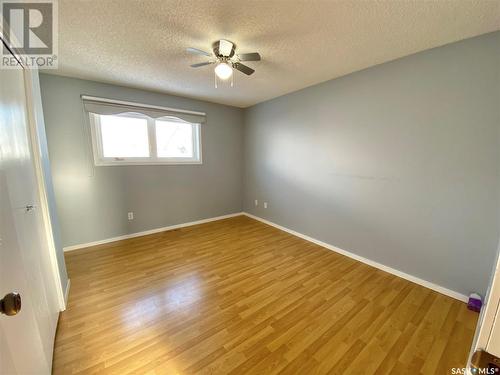 233 Lorne Street W, Swift Current, SK - Indoor Photo Showing Other Room