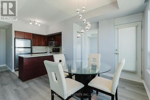 3301 - 208 Enfield Place, Mississauga, ON - Indoor Photo Showing Dining Room