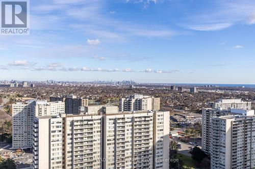 3301 - 208 Enfield Place, Mississauga, ON - Outdoor With View