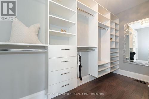 430 Stanfield Drive, Oakville, ON - Indoor With Storage