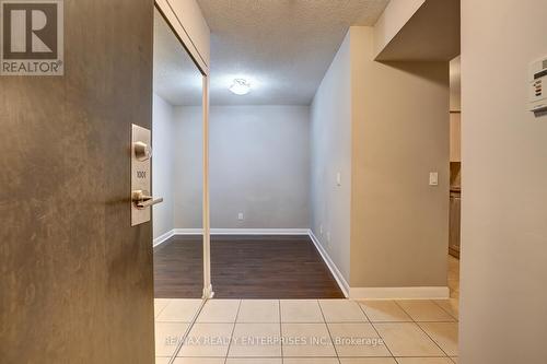 1001 - 225 Sherway Gardens Road, Toronto, ON - Indoor Photo Showing Other Room