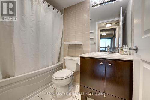 1001 - 225 Sherway Gardens Road, Toronto, ON - Indoor Photo Showing Bathroom