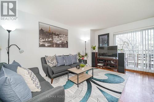 191 - 165 Cherokee Boulevard, Toronto, ON - Indoor Photo Showing Living Room