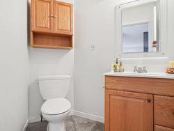 Powder room - 