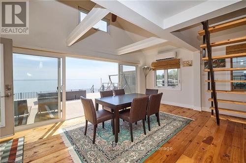 11851 Lakeshore Road, Wainfleet (880 - Lakeshore), ON - Indoor Photo Showing Dining Room