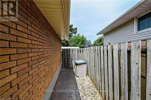 29 Bishops Road, St. Catharines (442 - Vine/Linwell), ON - Outdoor With Exterior