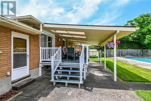 29 Bishops Road, St. Catharines (442 - Vine/Linwell), ON - Outdoor With Deck Patio Veranda