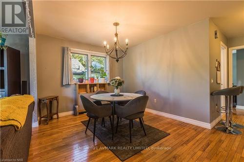 29 Lillian Place, Fort Erie (333 - Lakeshore), ON - Indoor Photo Showing Dining Room