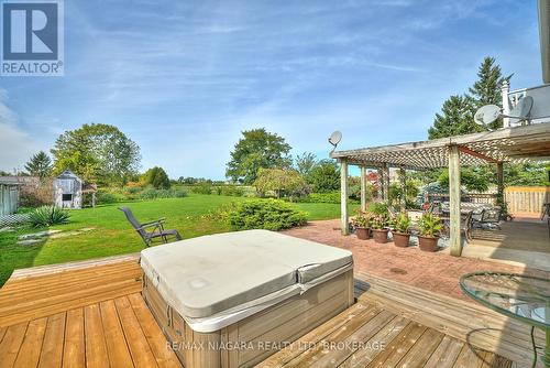 2065 Seventh St Louth, St. Catharines (454 - Rural Fourth), ON - Outdoor With Deck Patio Veranda